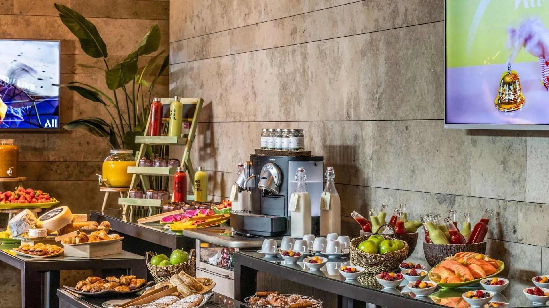 Novotel Barcelona City Hotel