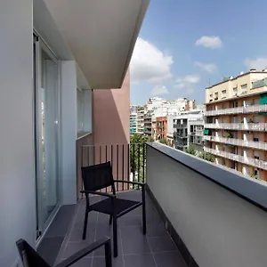 Fisa Les Corts Appartamento