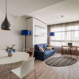 Naitly Poblenou Hotell