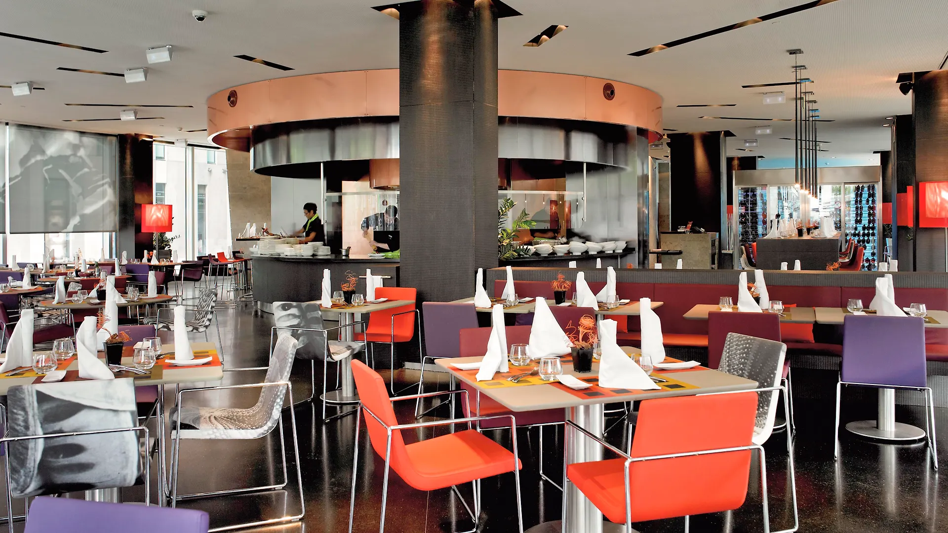 Novotel Barcelona City 4*,  Spanien