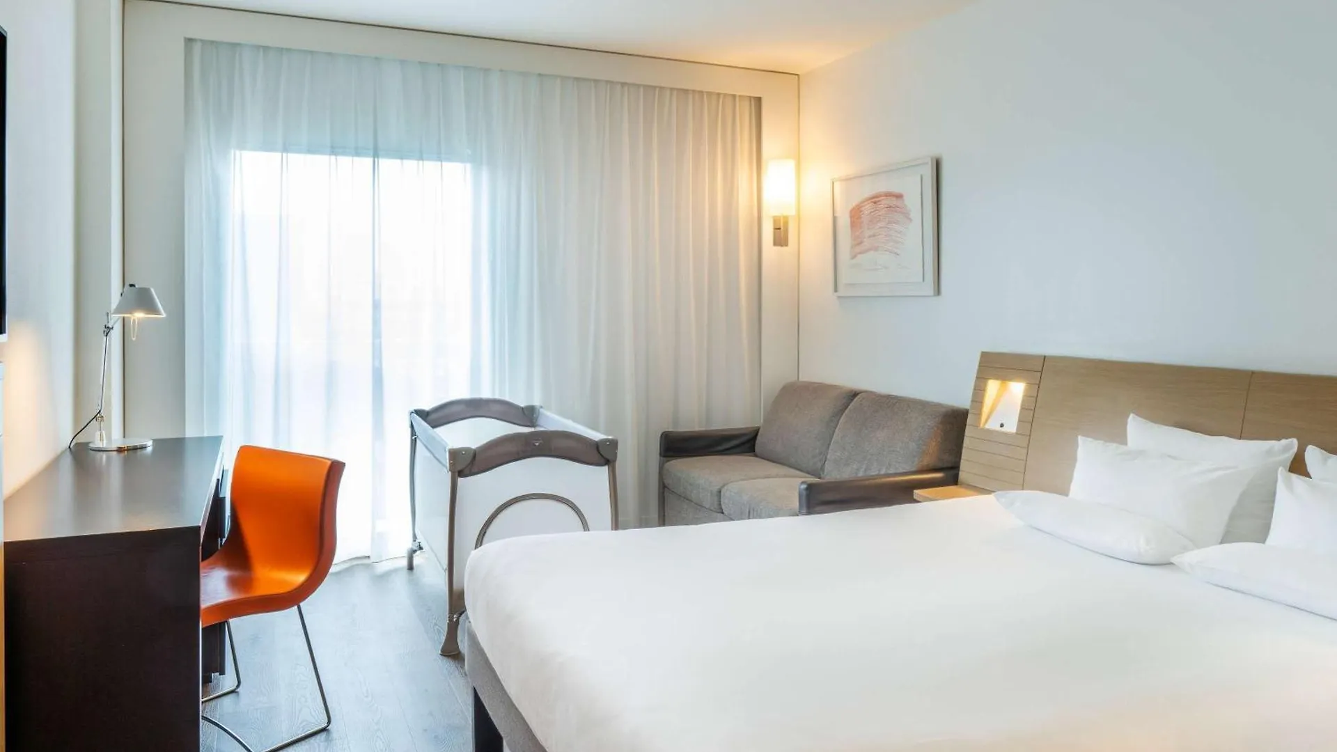 Novotel Barcelona City Spanien